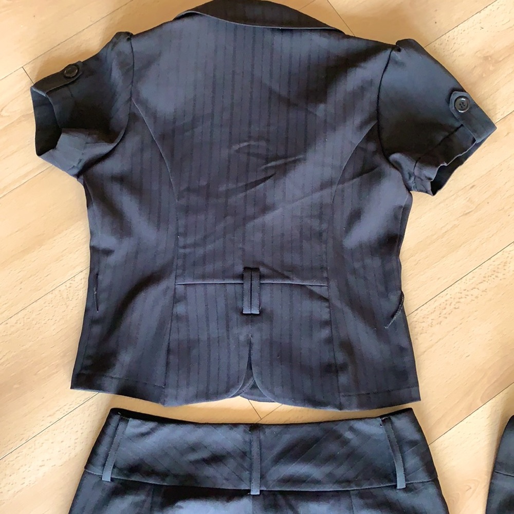Pantsuit - Picture 7 of 7